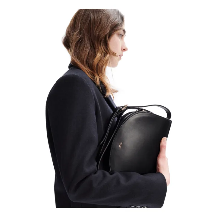 A.P.C. Sac Demi Lune Cuir Lisse | Noir