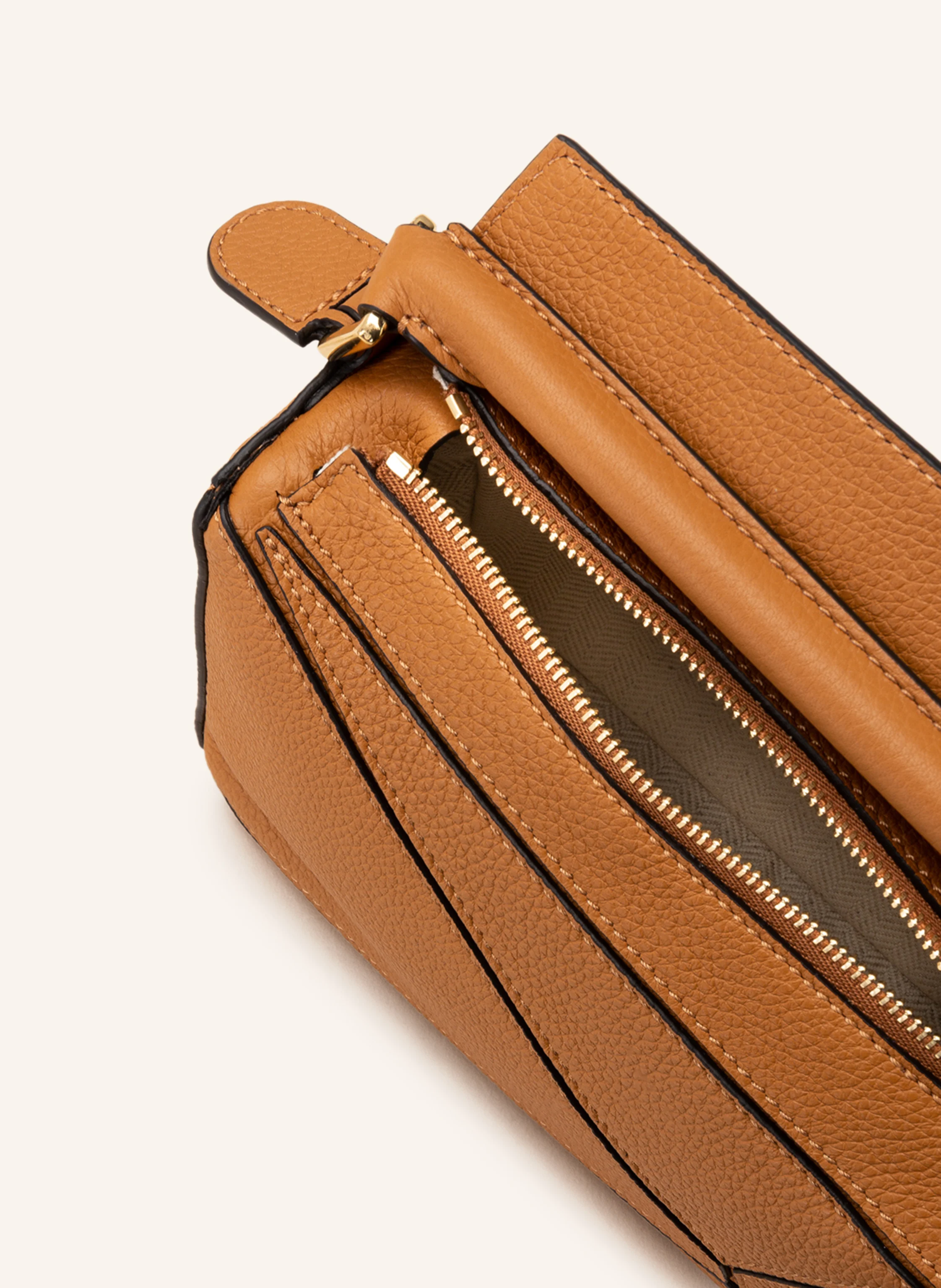 LOEWE Umhängetasche PUZZLE MINI