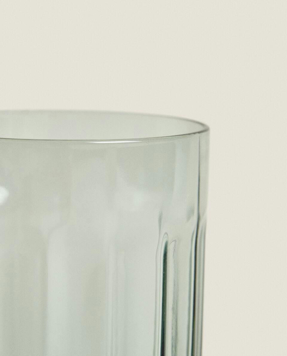 COPO TÉRMICO COM DESIGN EM RELEVO