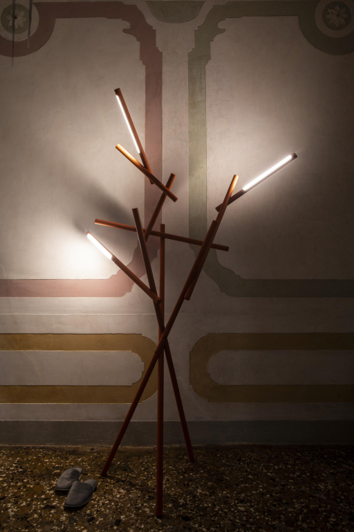 Foscarini Tuareg vloerlamp LED zwart verchroomd