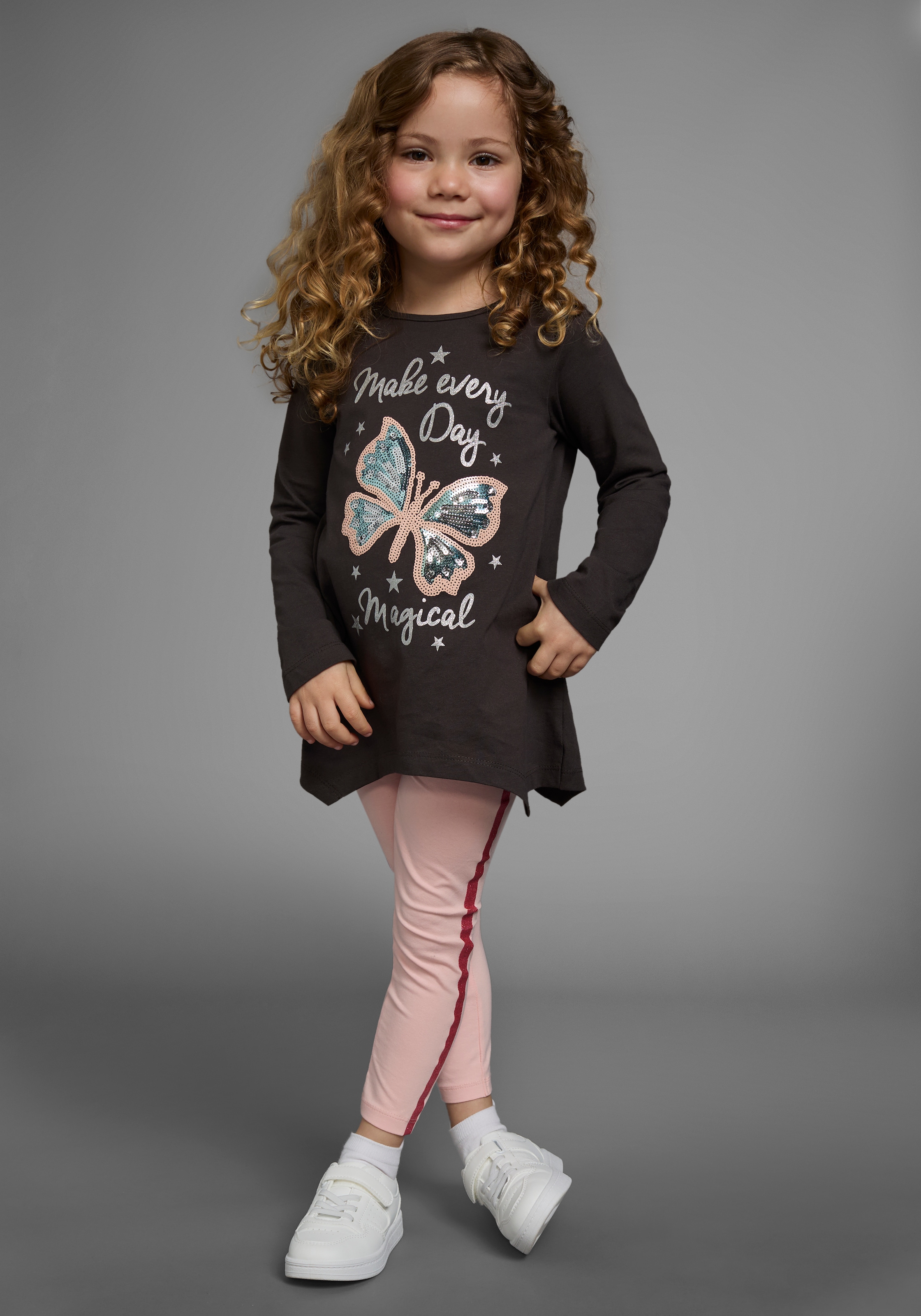 KIDSWORLD Langarmshirt & Leggings »2tlg. Set Shirt + Leggings mit Glitzerdetails«, 2 Stk. niedlicher Schmetterling für kleine Mädchen