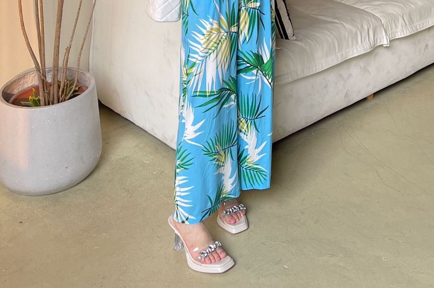 Yolandus - Jumpsuit met wijde pijpen en vierkante hals met elleboogmouwen en print