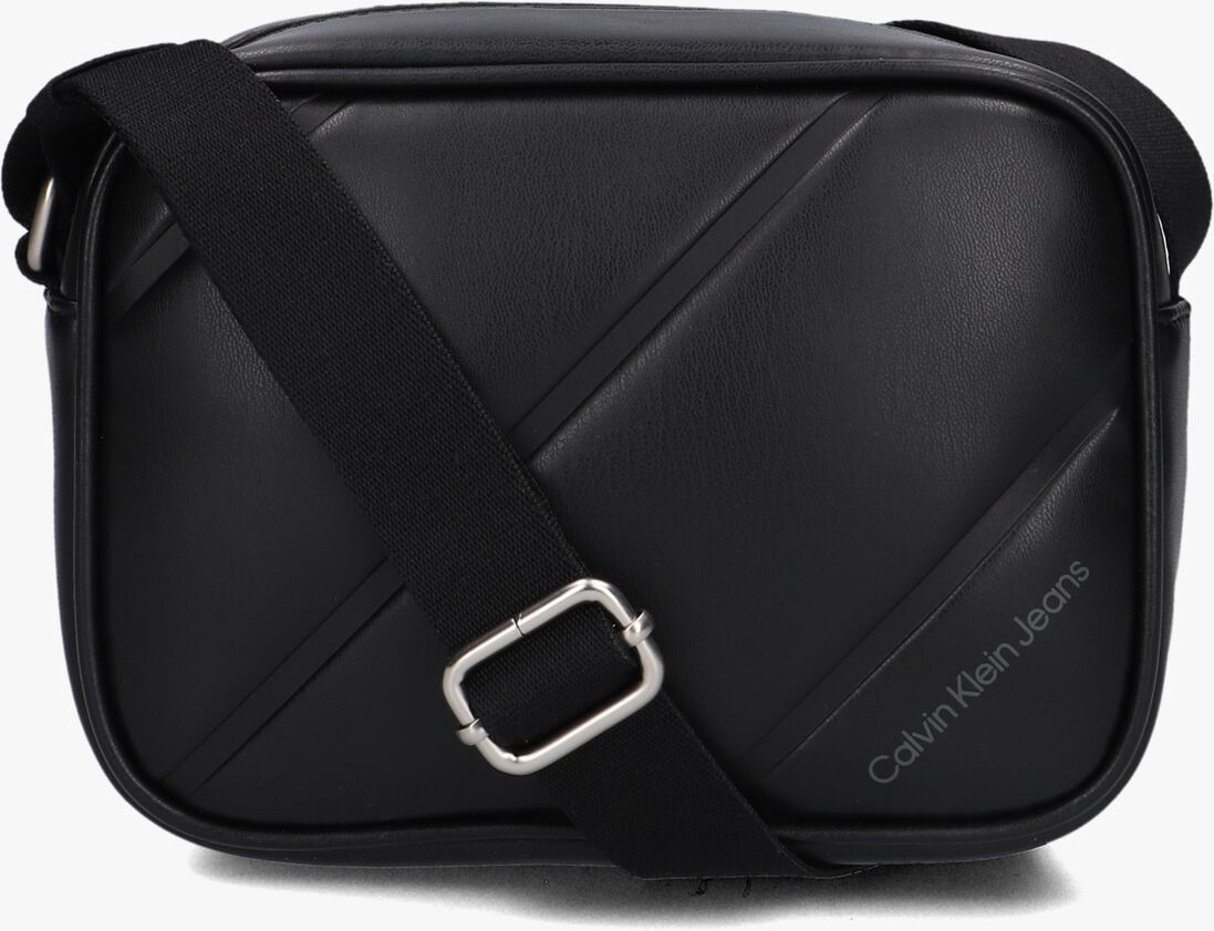 CALVIN KLEIN zwarte calvin klein schoudertas quilted camerabag18