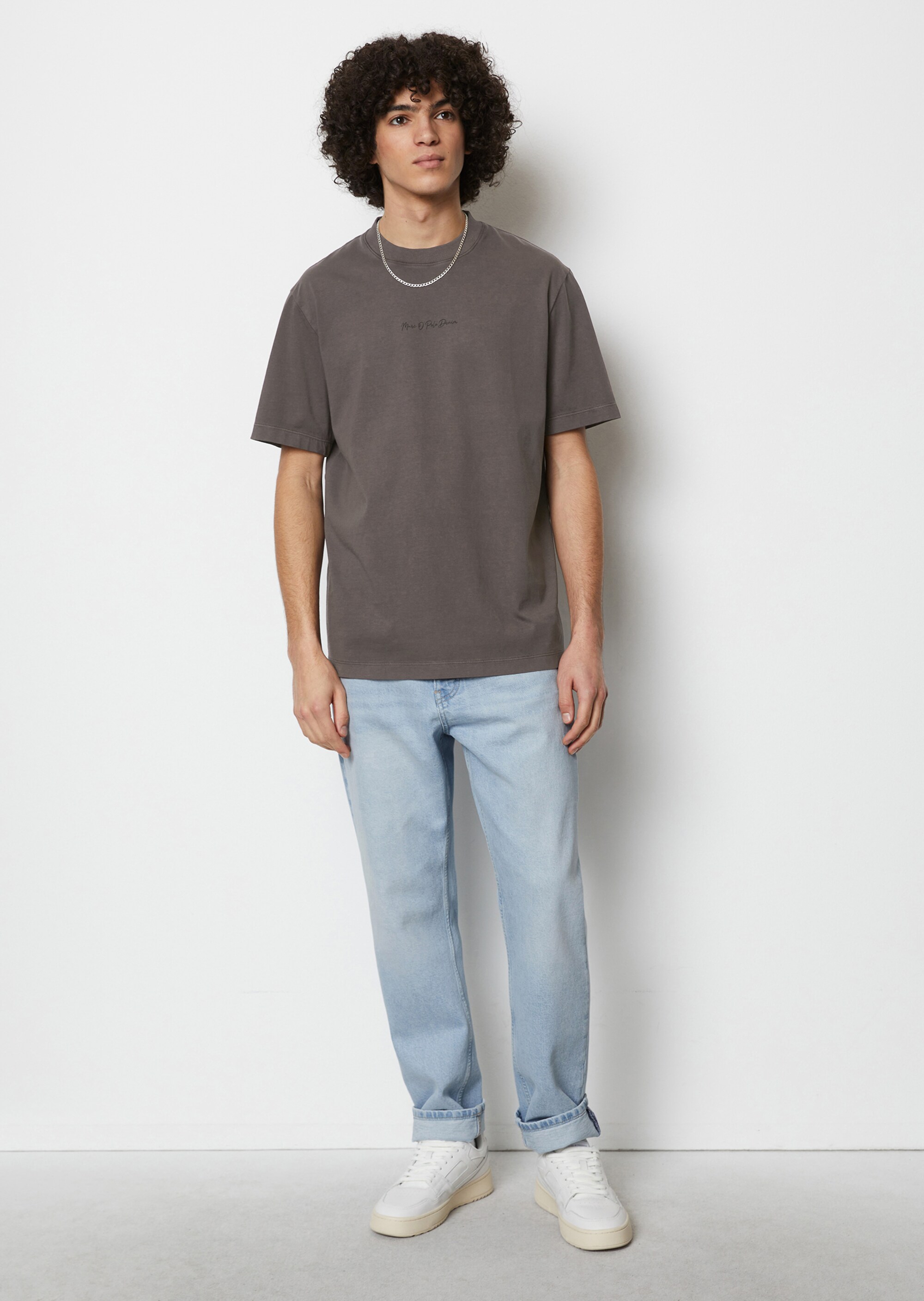 T-Shirt relaxed mit Rückenprint