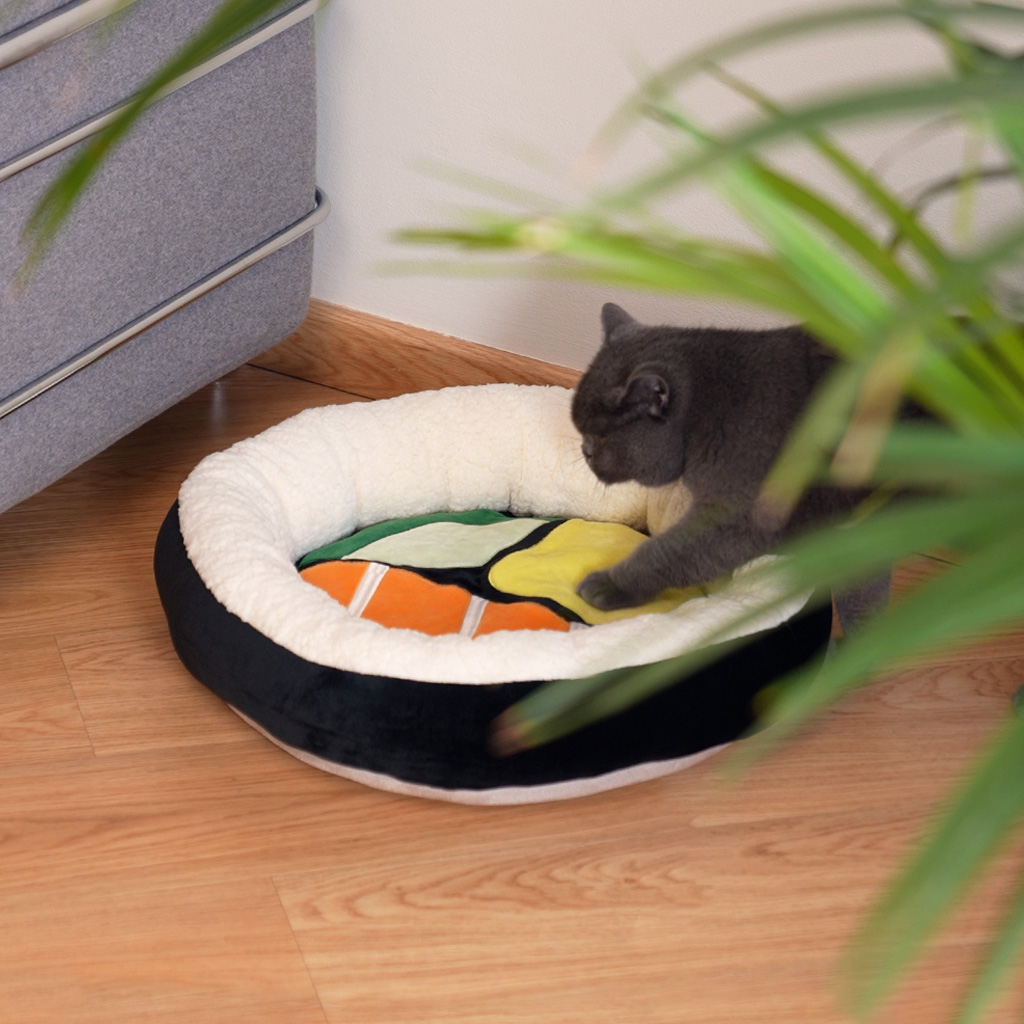 Cama Balvi para cães e gatos Kamaki. Adequada para máquinas de lavar com capacidade mínima de 6 kg. Poliéster. Ø50 cm