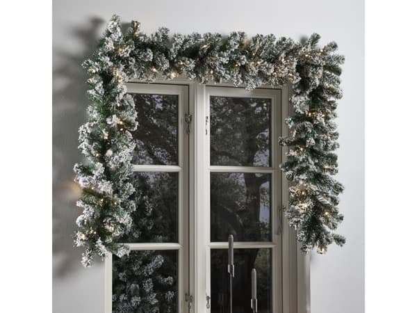 Kunstig granguirlande 270 cm med sne og lys (780-013)
