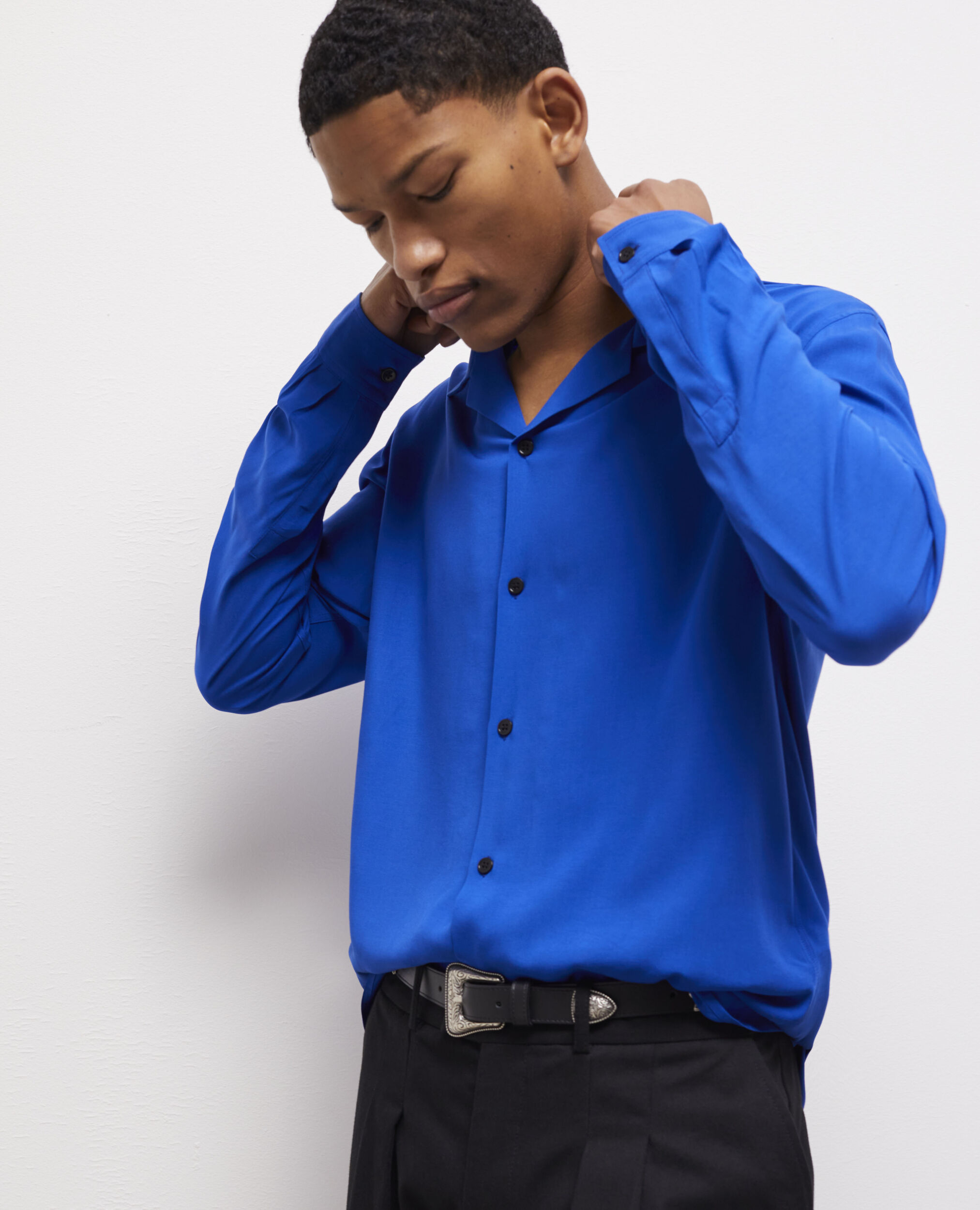 Chemise bleue