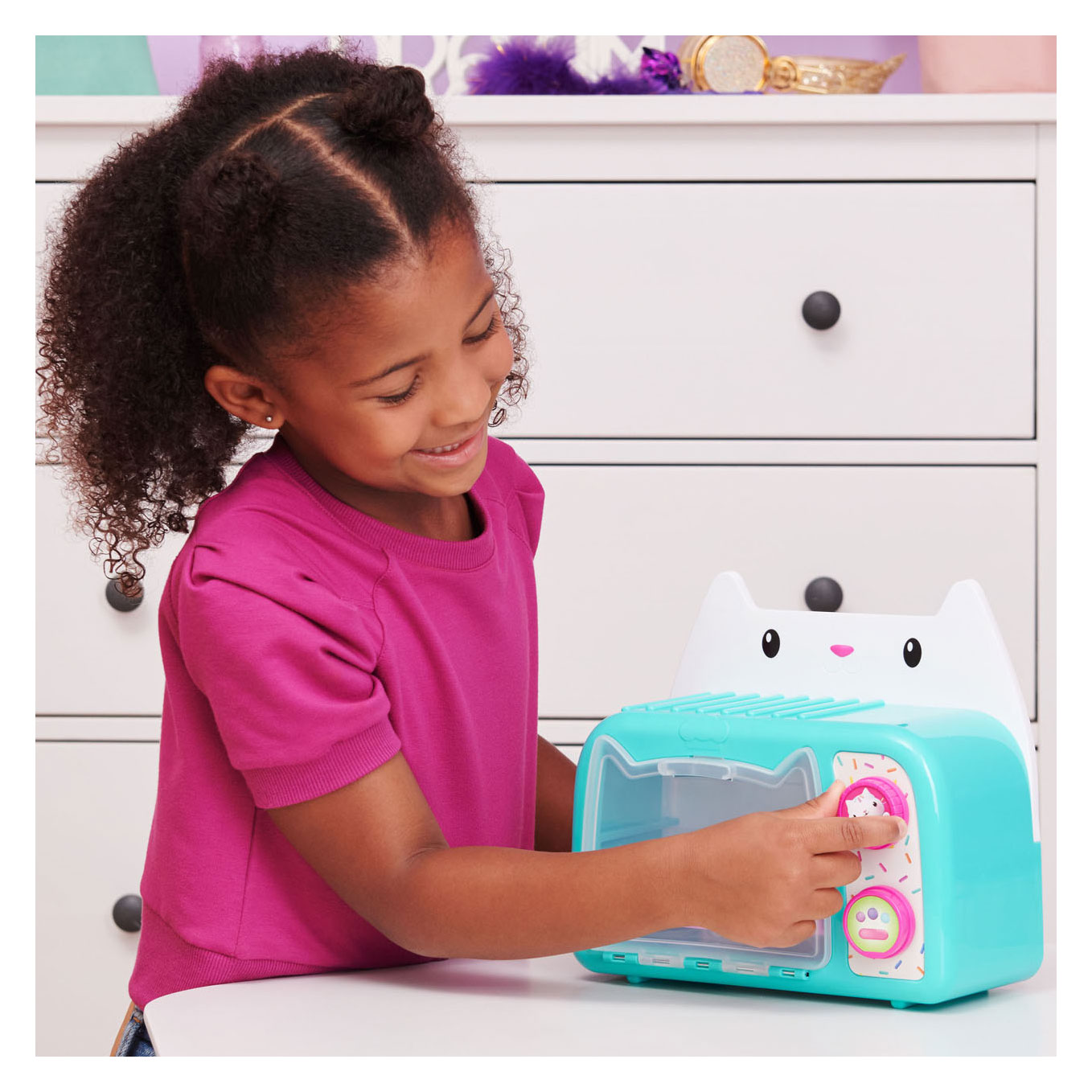 Gabby's Poppenhuis - Cakey's Oven