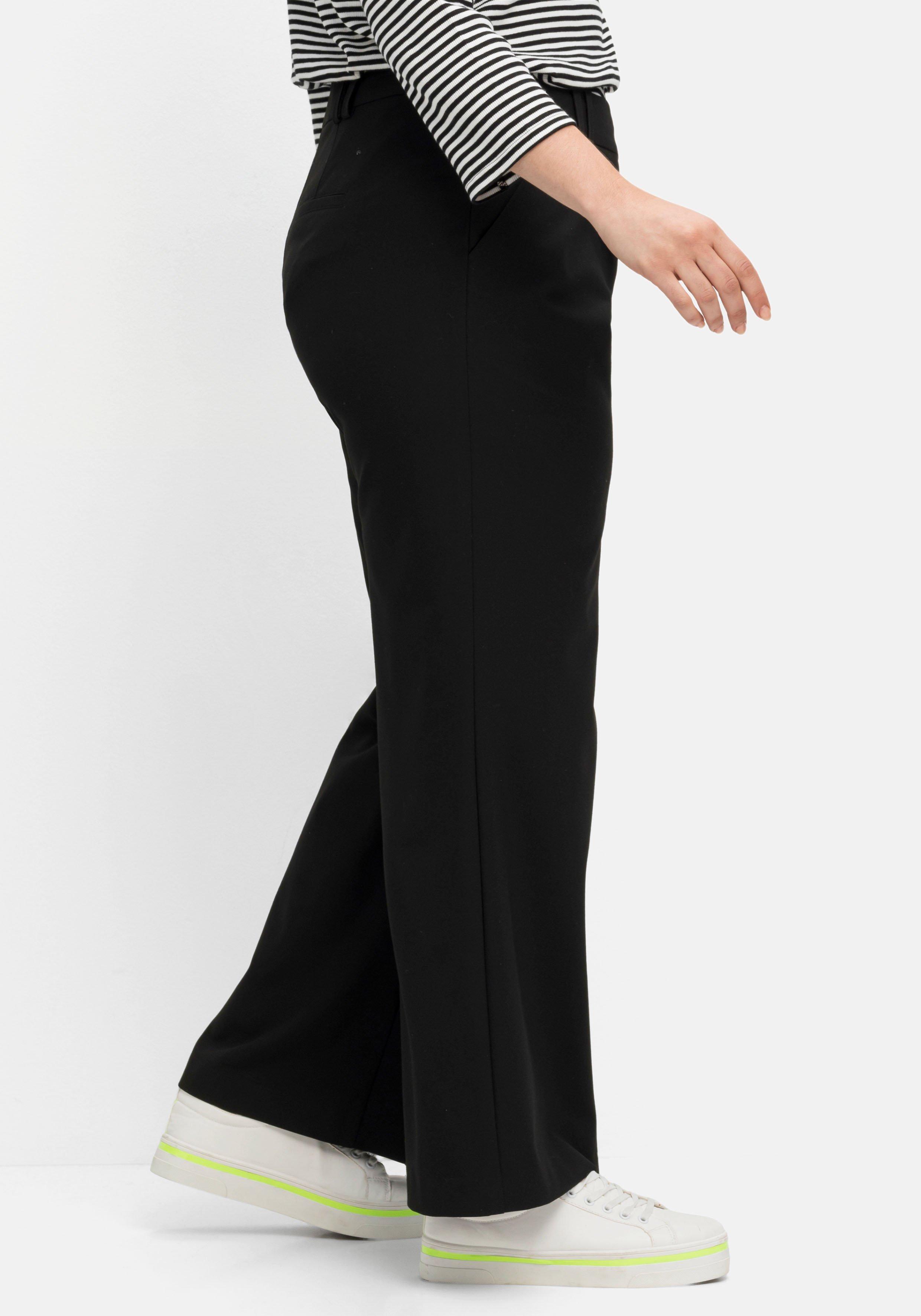 Weite Hose mit asymmetrischem Verschluss