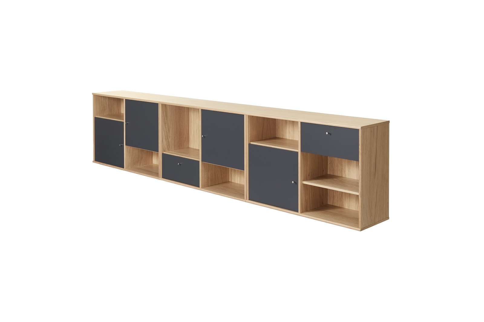 Mistral Skap 267x32,5x60,8 cm. Mattlakkert eik med 4 stk 38 cm (H) dører L og 2 stk 19 cm (H) skuffer i antrasittlakk.