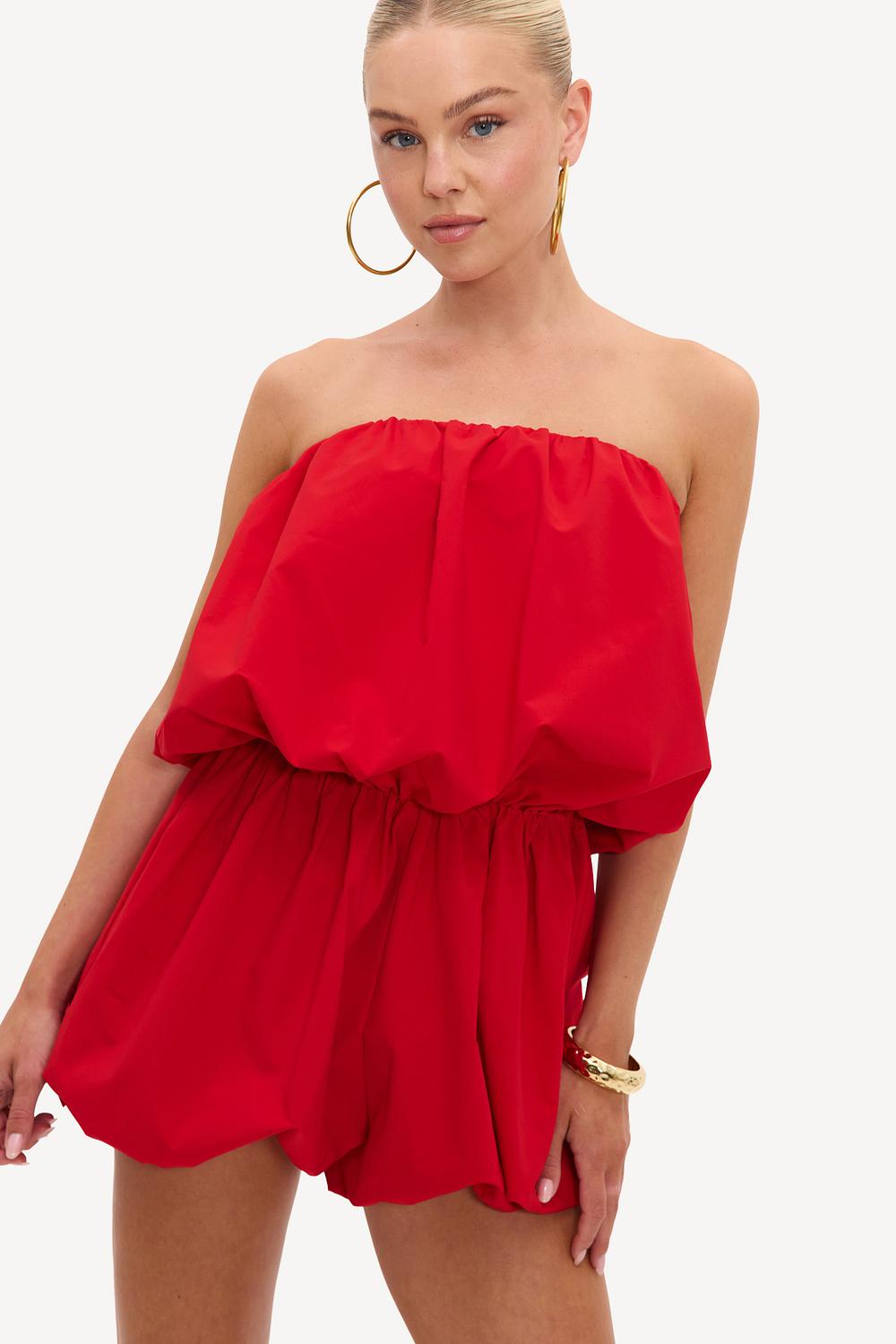 SUNKISSED STORIES - RED