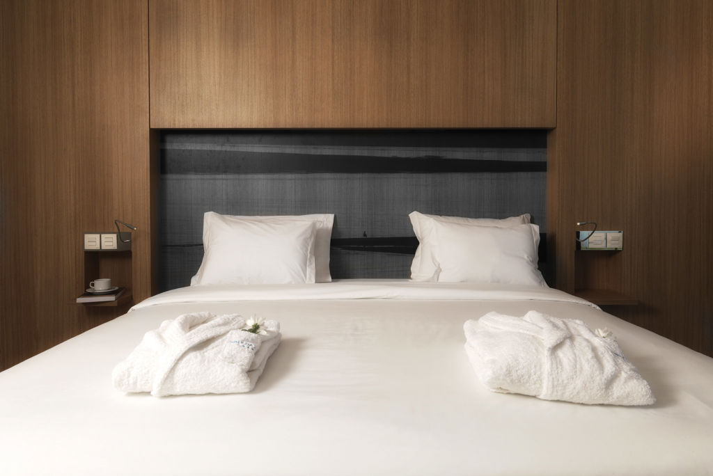 Fly & Go Aqua Hotel Riverside Logies en ontbijt - Aparthotel