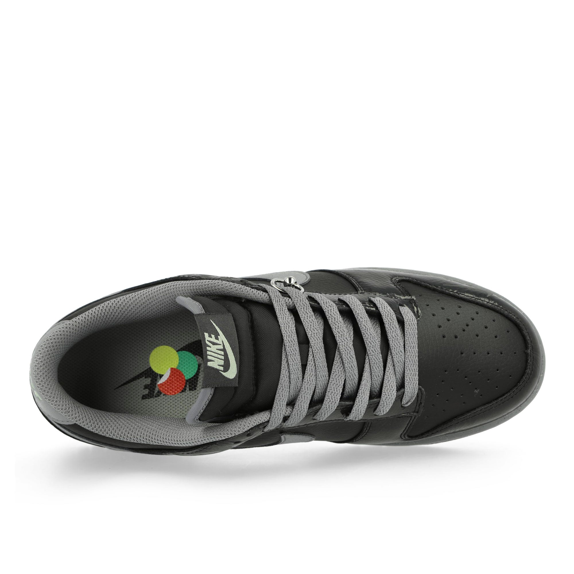 Nike<br>Dunk Low Retro QS