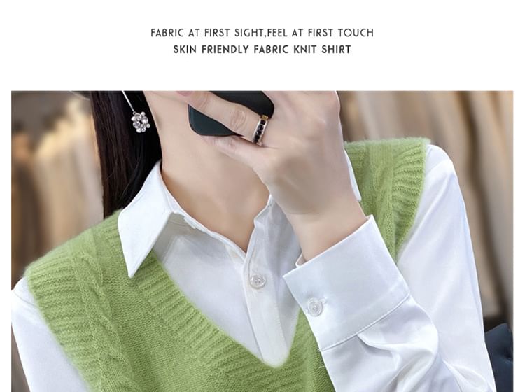 Gistinty - V-hals effen kabelgebreid vest