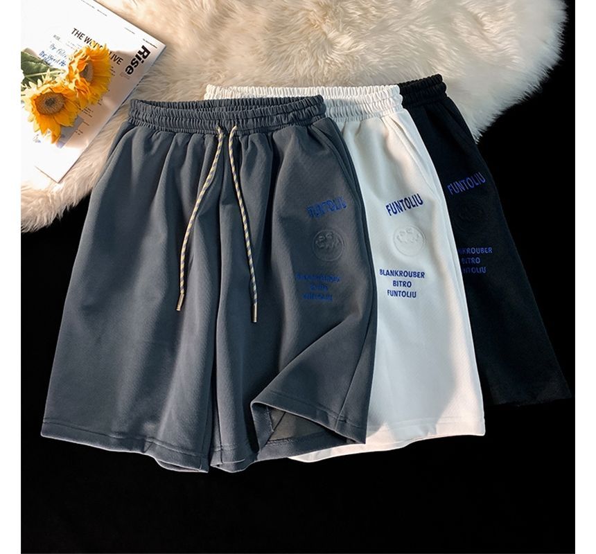 Everose - Sweatshorts met trekkoord en letters