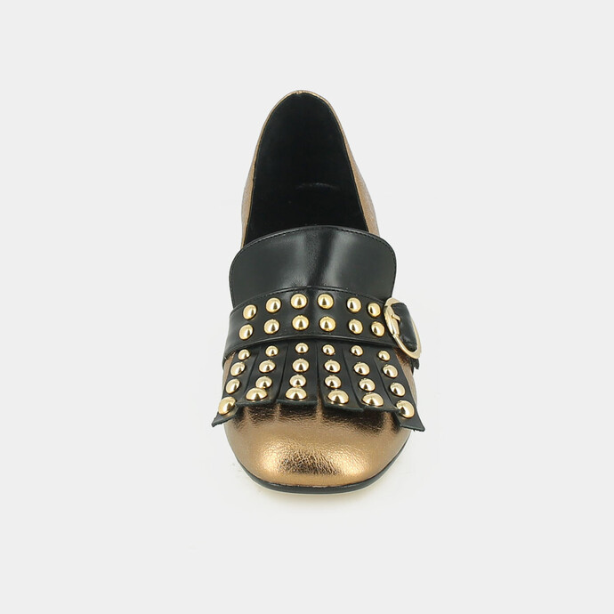 Mocassins en cuir métallisé bronze  à patte frangée et cabochons