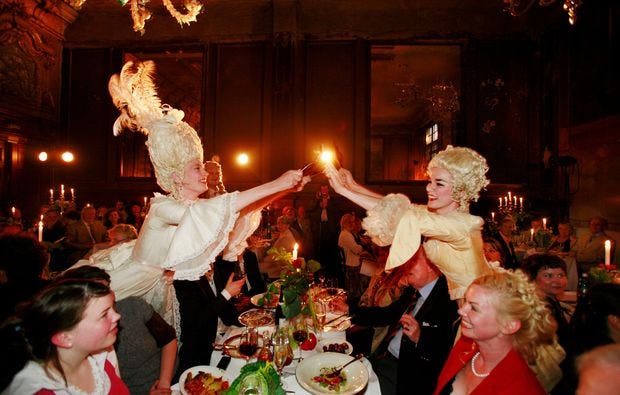 Operndinner - Pasta Opera in München als Erlebnisgeschenk
