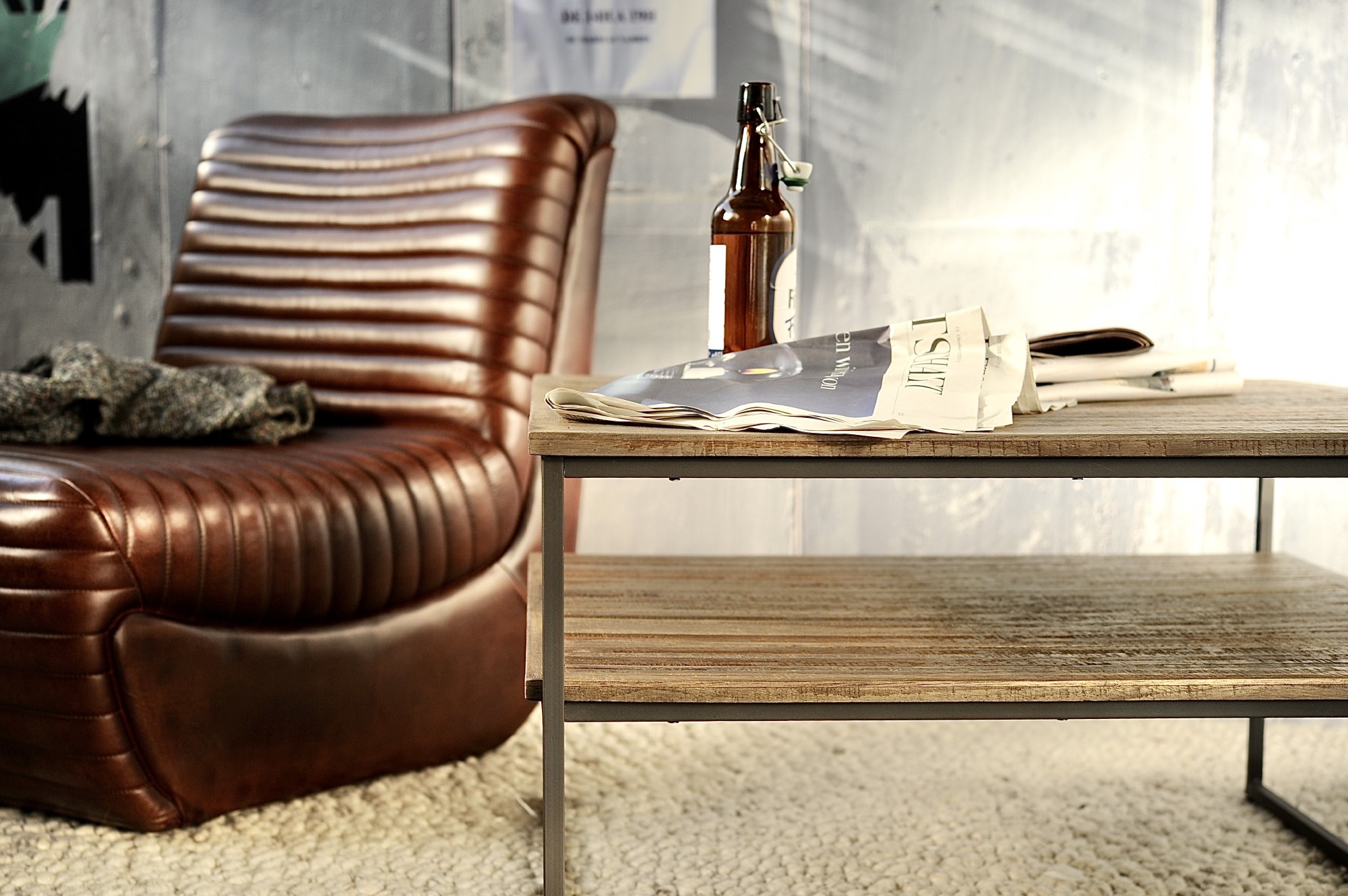 Couchtisch 'Cranford', aus recyceltem Teak und Eisen, B 74 cm, L 74 cm, H 42 cm von fischer's lagerhaus