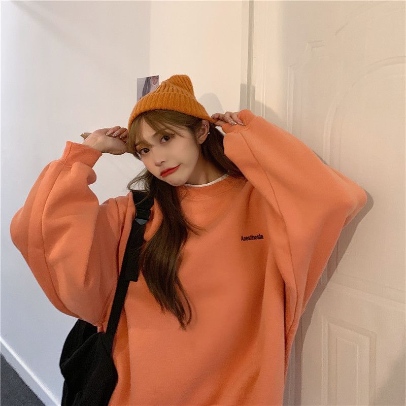 Juku Girls - Sweatshirt met tweedelige letters