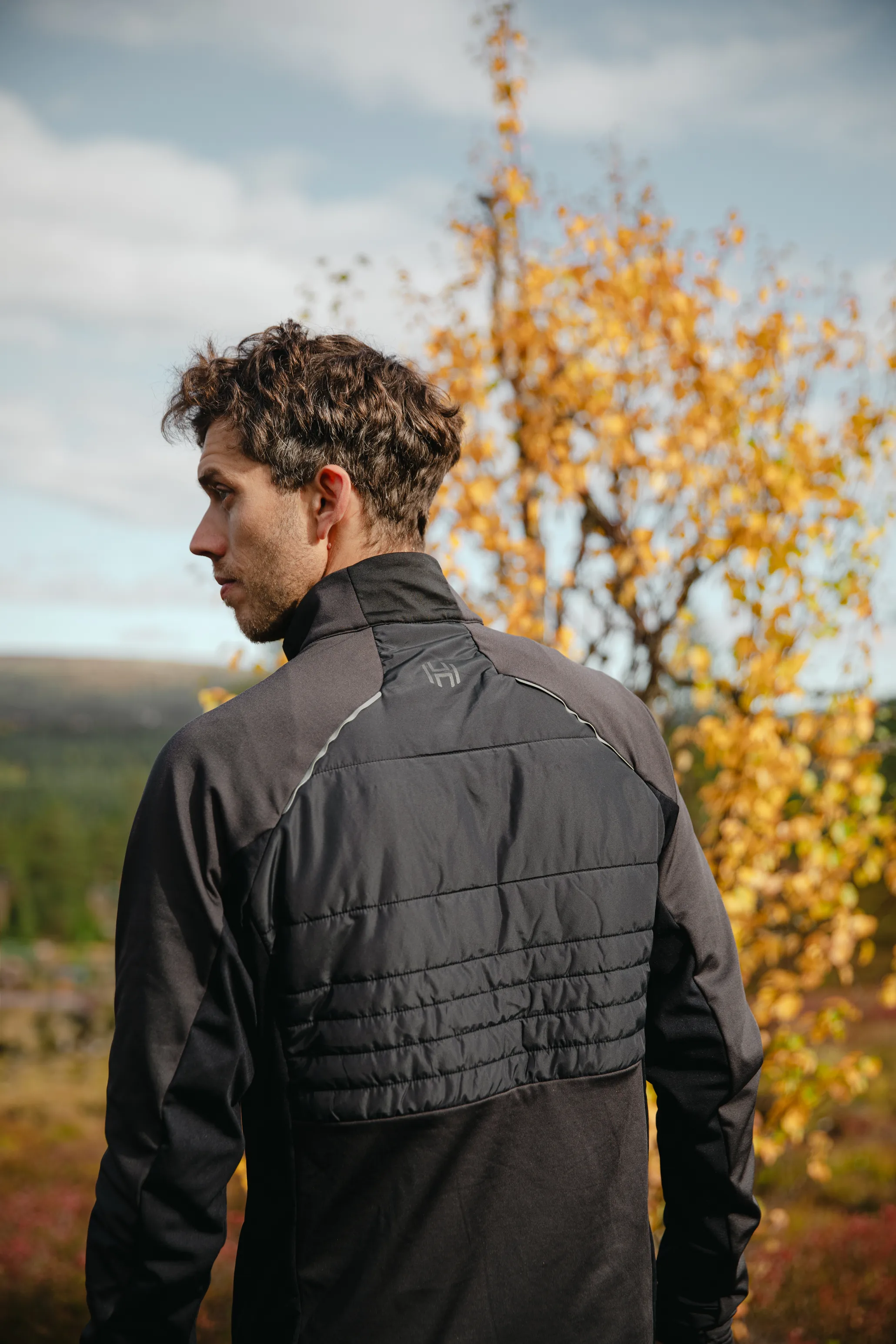Hellner Men's Hirvas Hybrid Jacket Black Beauty/Phantom