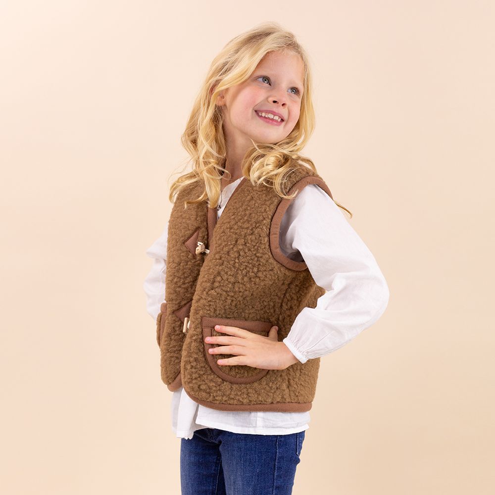 Moonrise kids wollen vestje met knoopje bruin