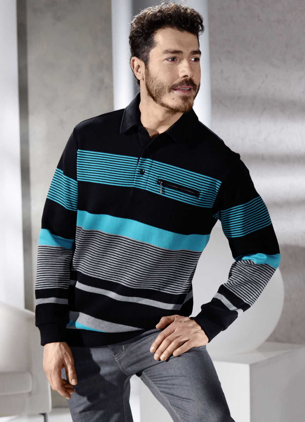Poloshirt mit kurzer Knopfleiste