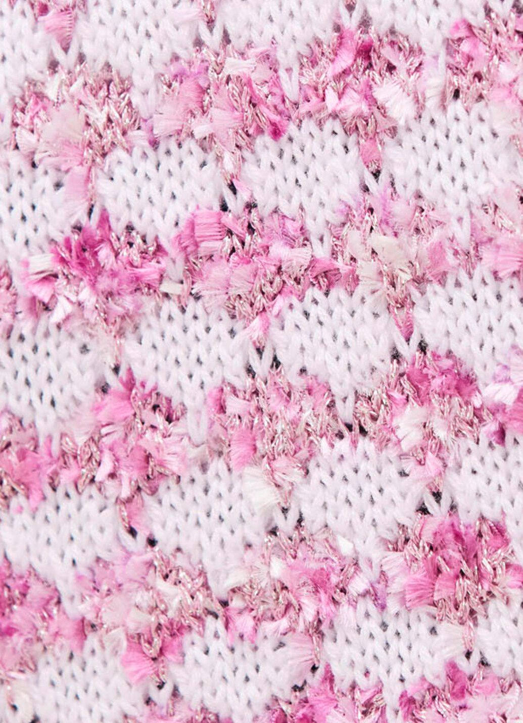 Pullover in Garnmix mit Federgarn