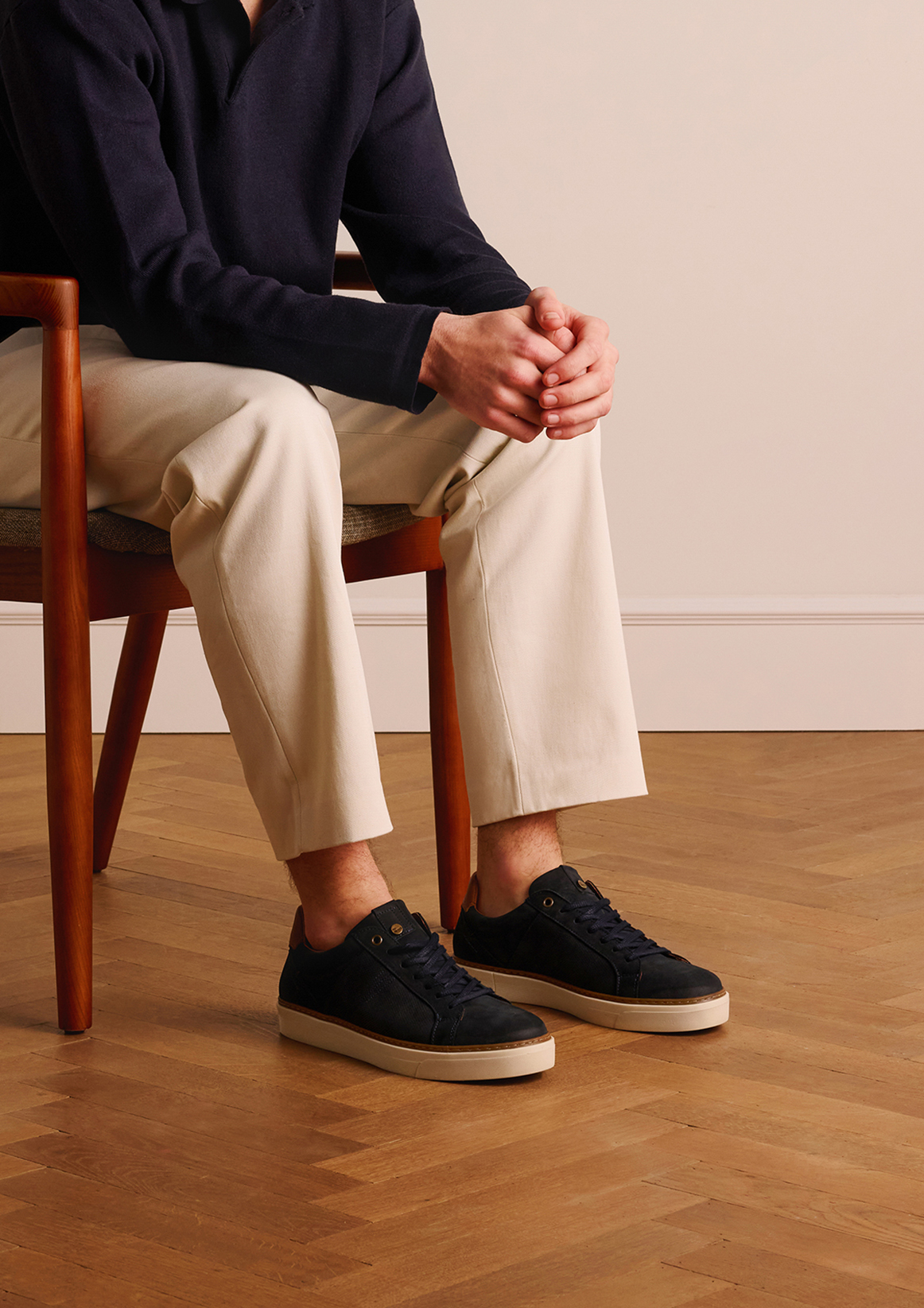 Donkerblauwe nubuck sneakers