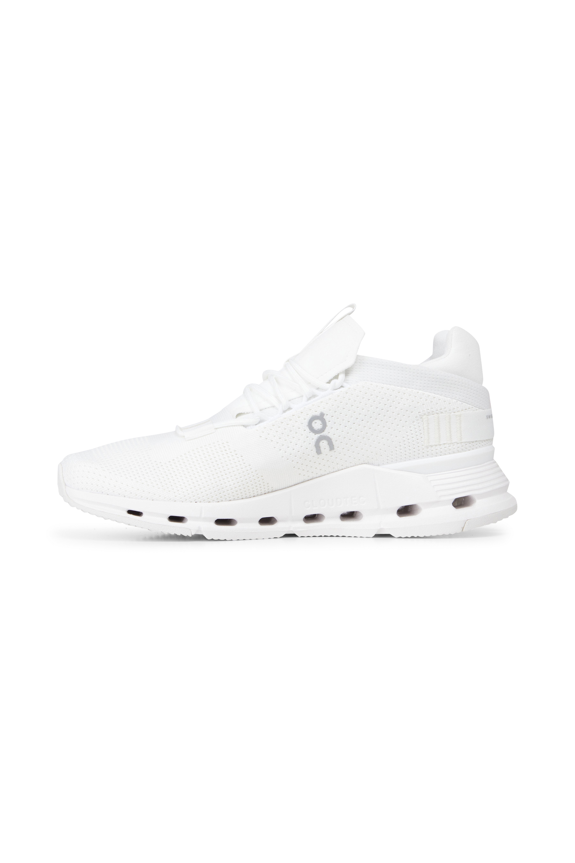 ON baskets Cloudnova Blanc