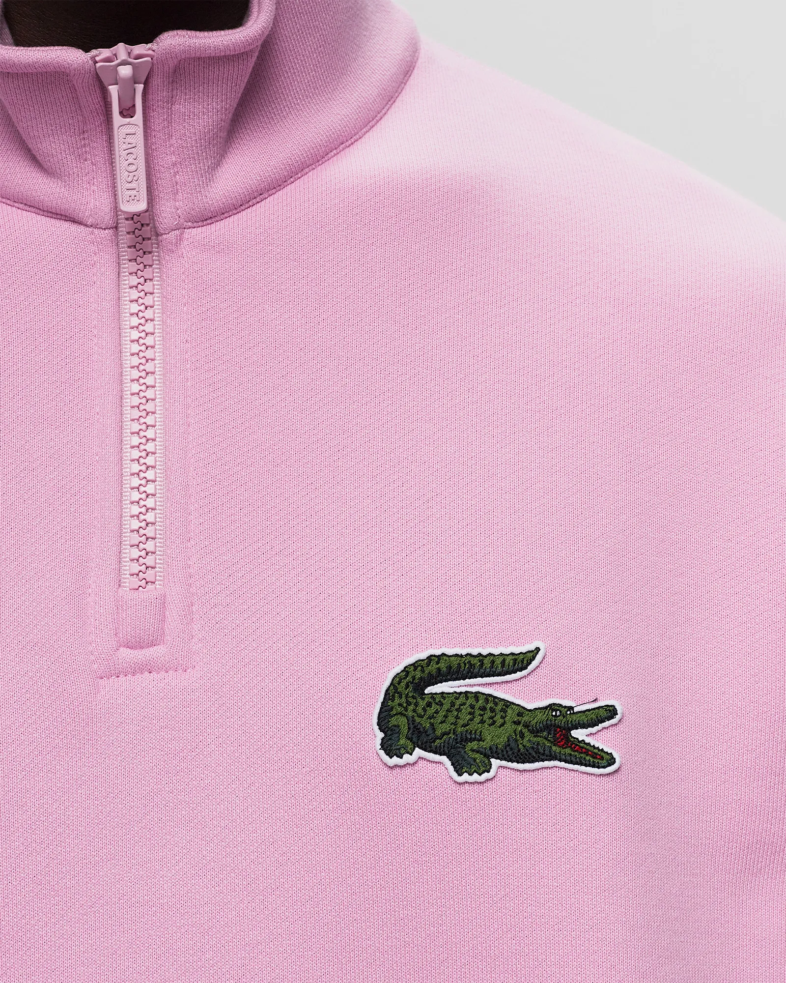 Moletom Lacoste de gola alta em algodão orgânico com zíper
