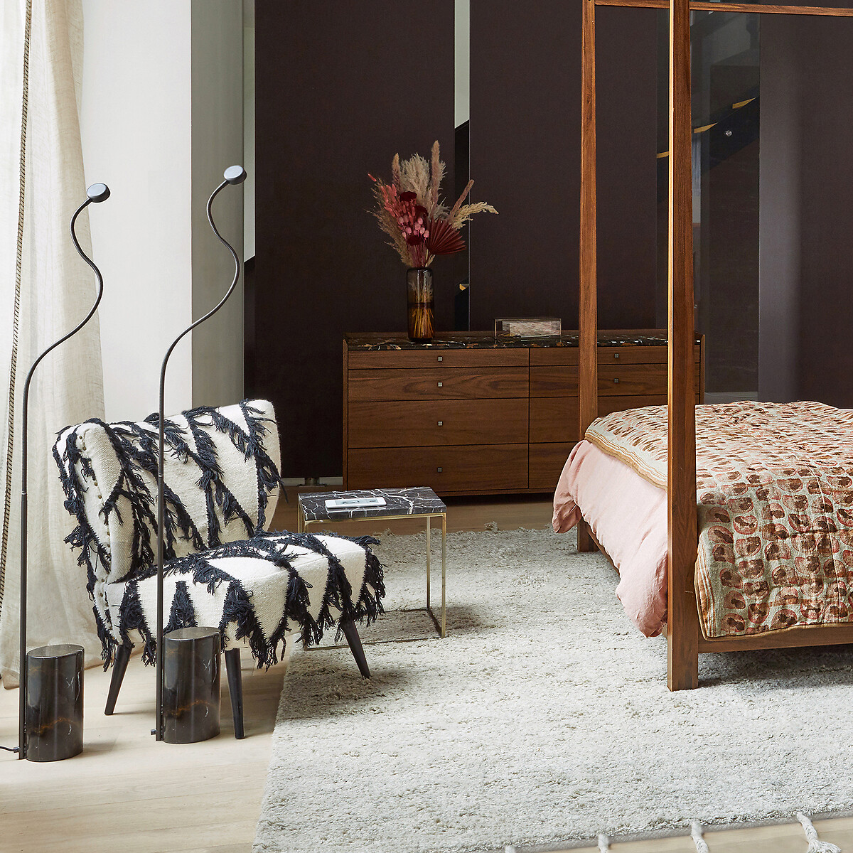 AM.PM<br>Cômoda com 6 gavetas, folheado de nogueira e mármore âmbar, Noham