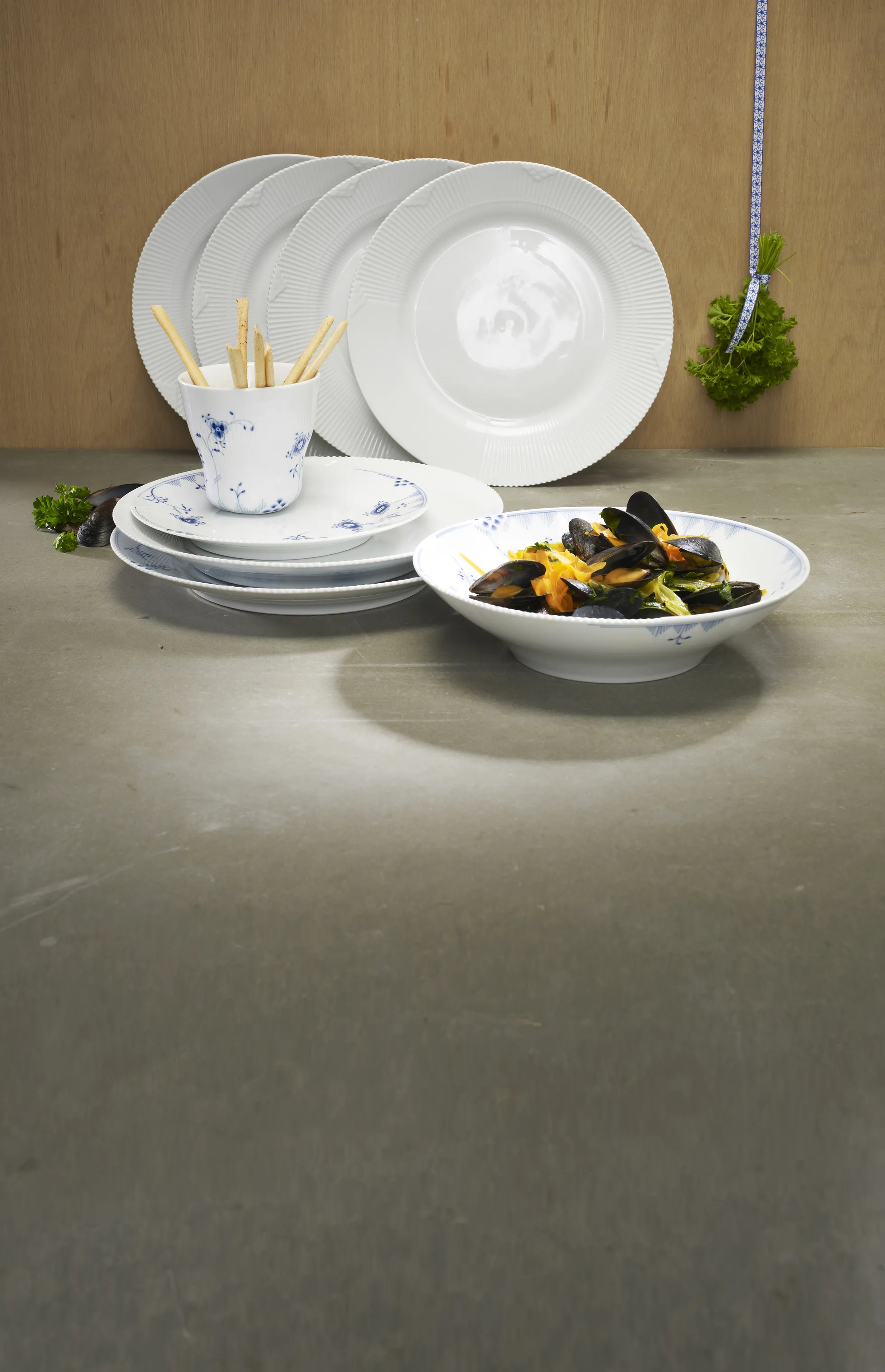 Royal Copenhagen Hvid Elements Middagstallerken