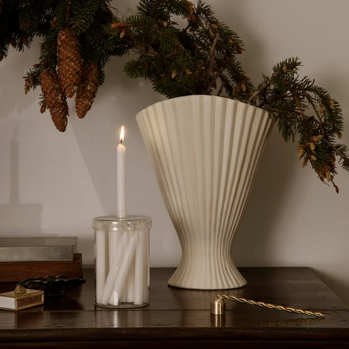 Ferm Living - Twist Kerzenlöscher, Messing