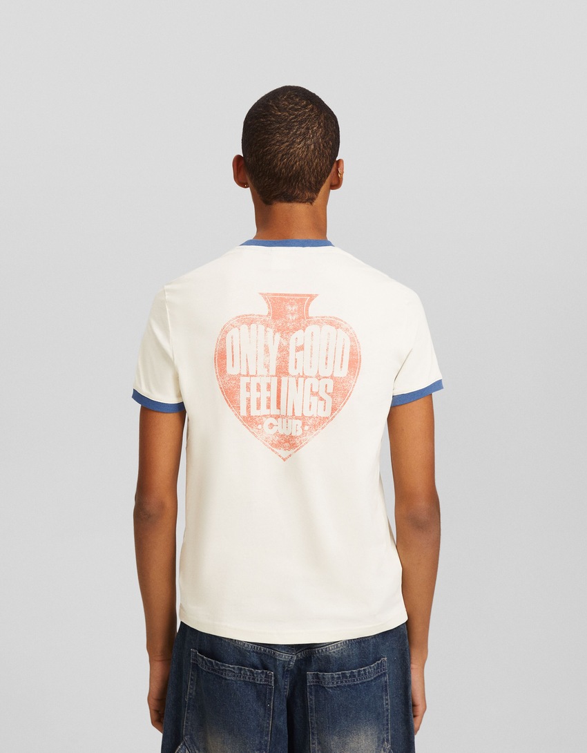 Camiseta retrô canelada de manga curta com estampa.
