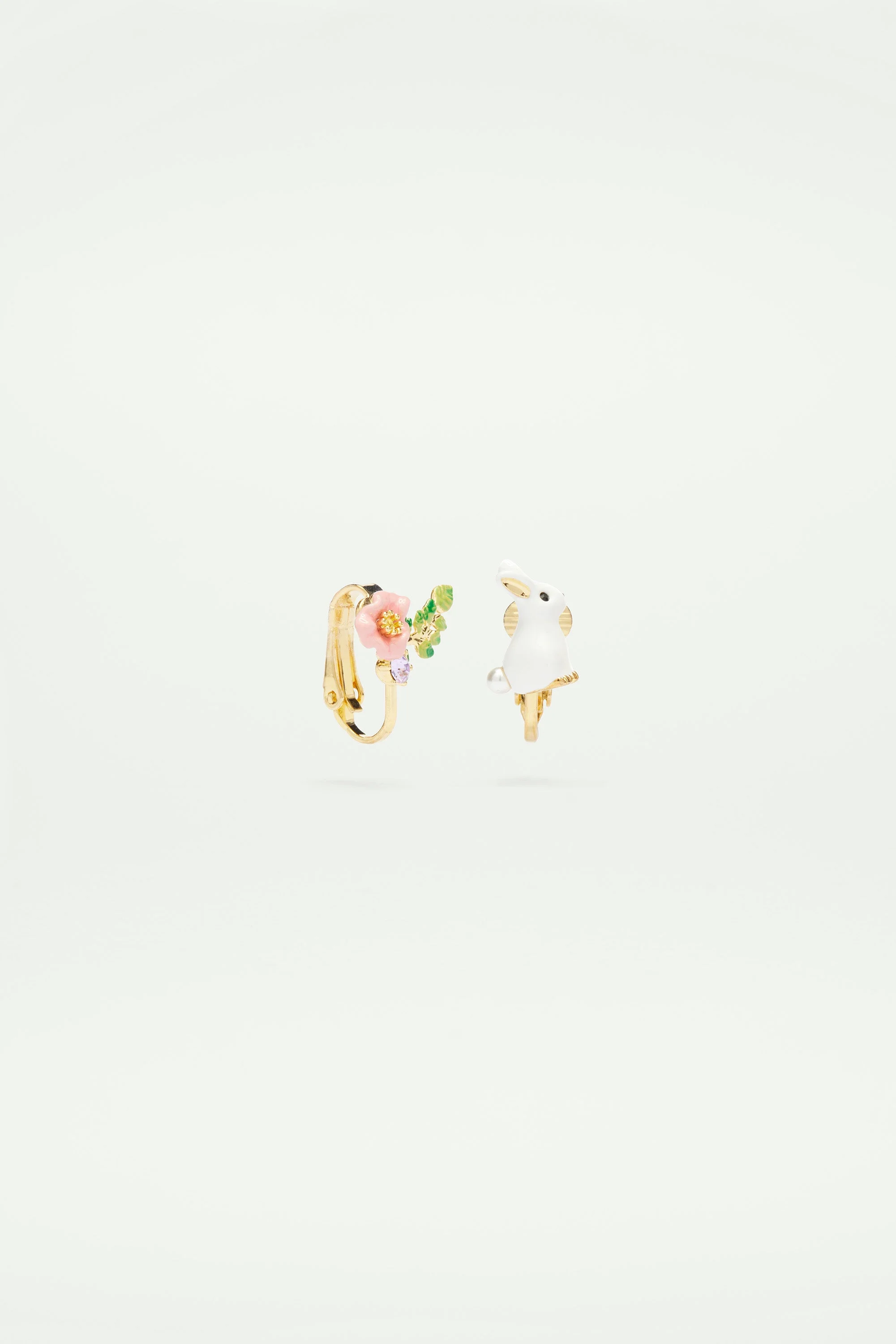 Boucles d'oreilles asymétriques lapin et fleur | Multicolore