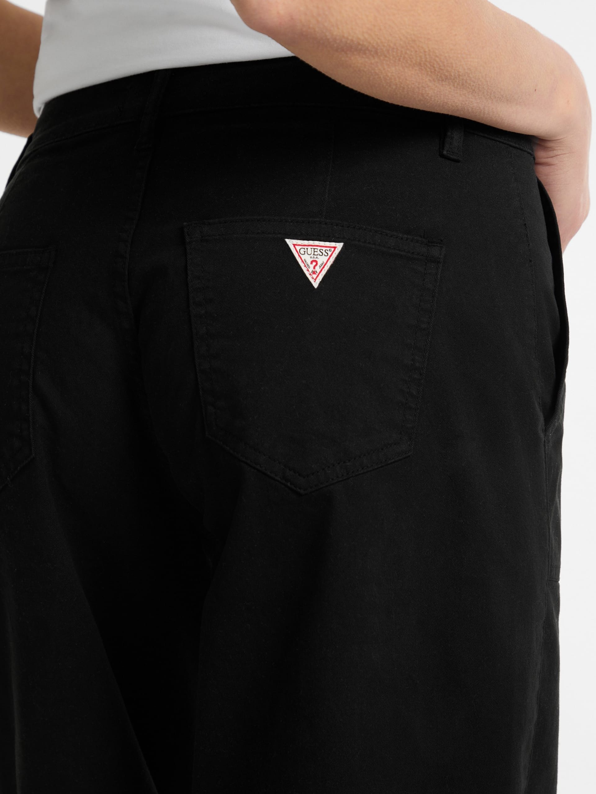 Calça jeans utilitária de perna larga