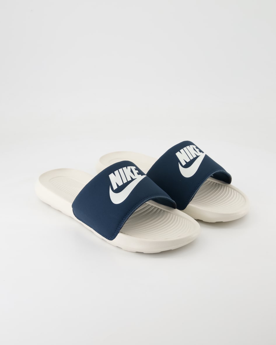 Nike Nike Victori One Slide Pantoletten in Blau