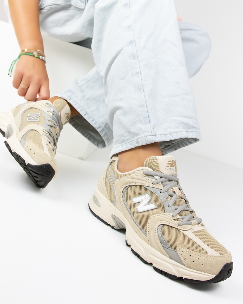 New Balance 530 Lage sneakers  - bruin