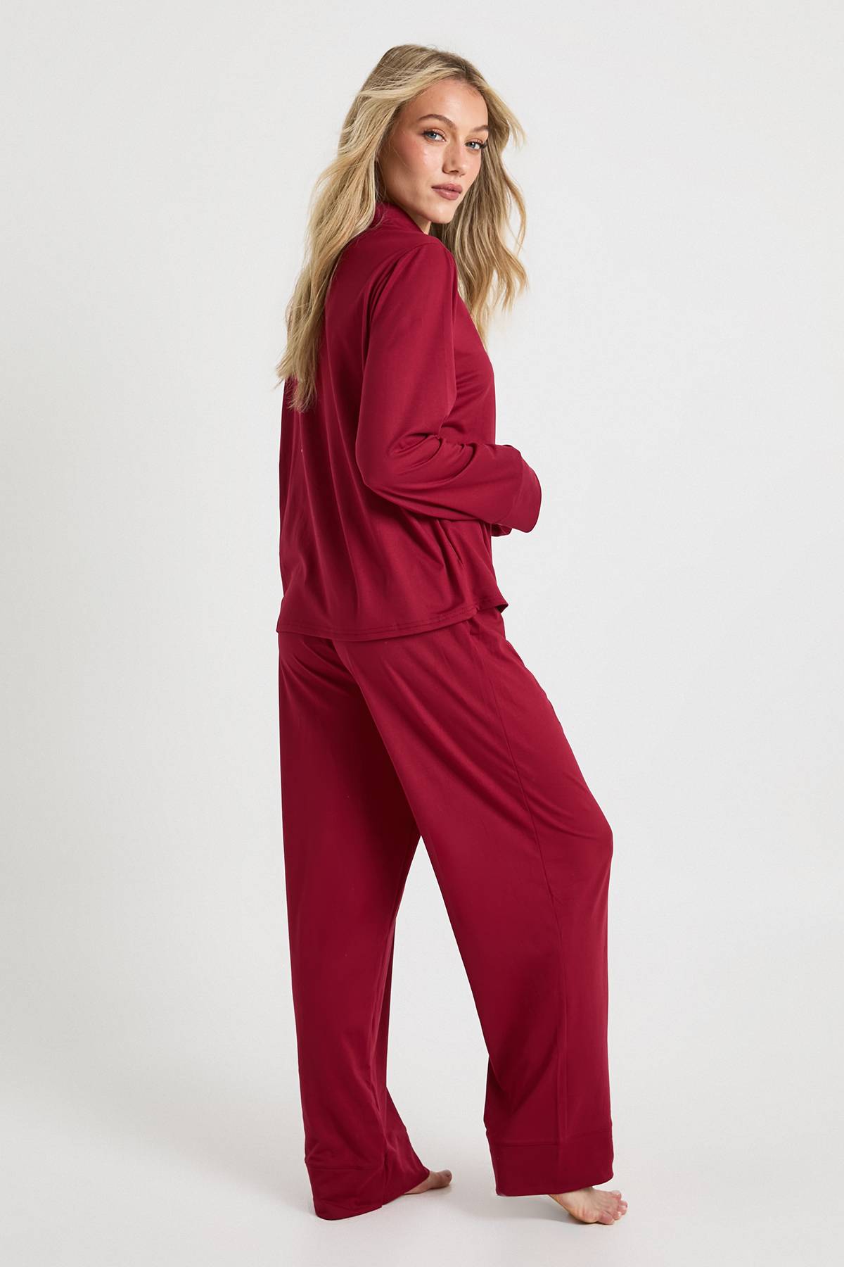 boohoo Ensemble Pyjama Petite Taille Chemise Boutonnée Et Pantalon Toucher Doux