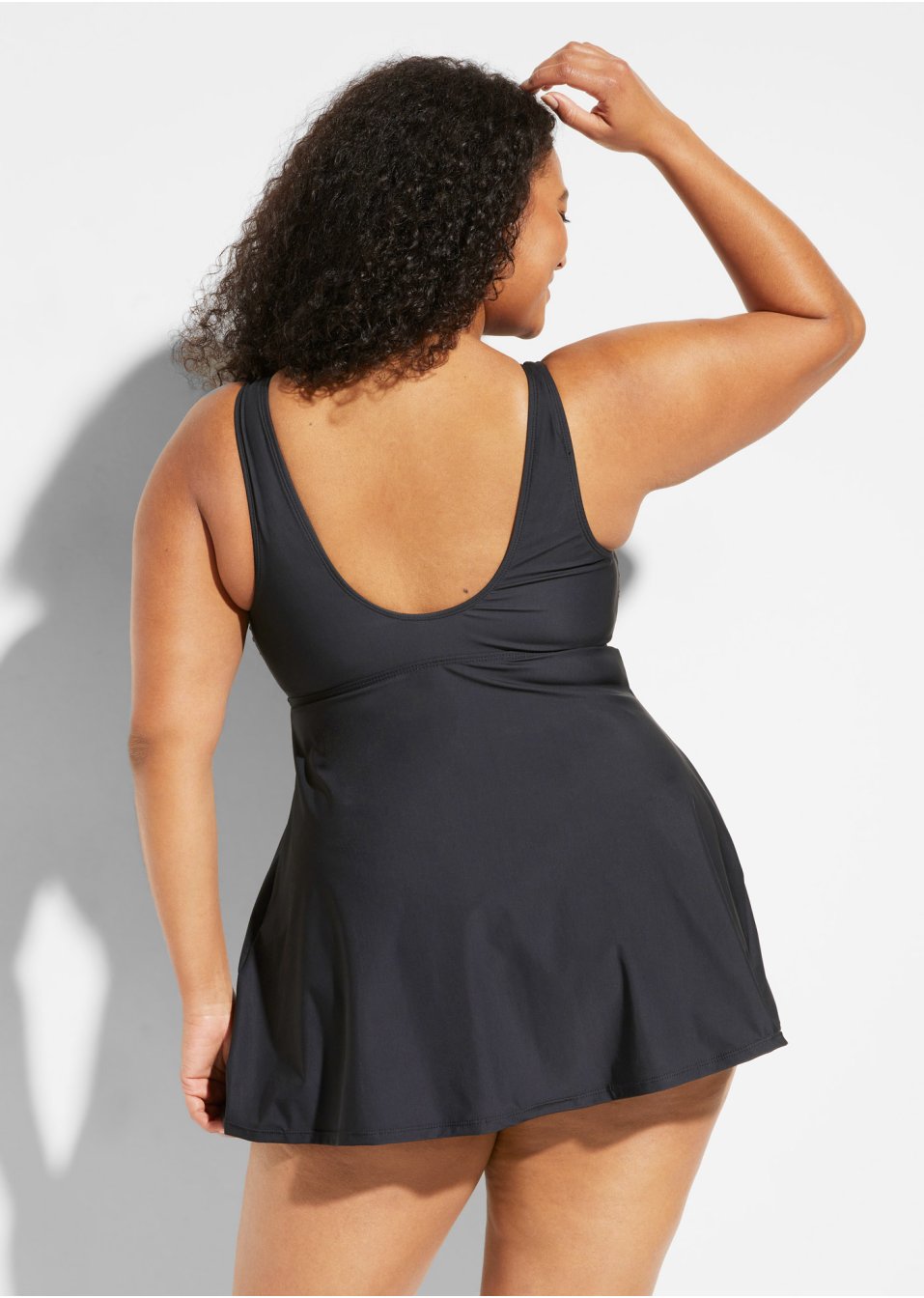 Robe de bain sculptante avec effet sculptant modéré
