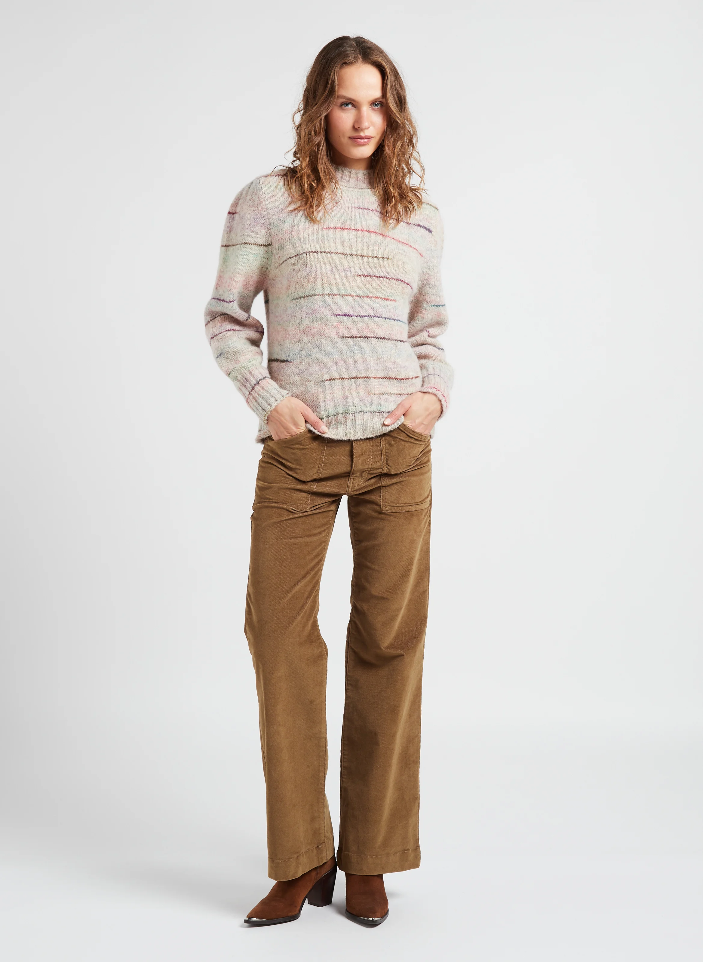 MARIKA - Pull droit col montant en laine mélangée | Beige