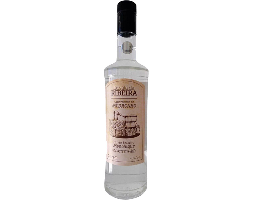 AGUARDENTE RIBEIRA DESTILA MEDRONHO 0.70L