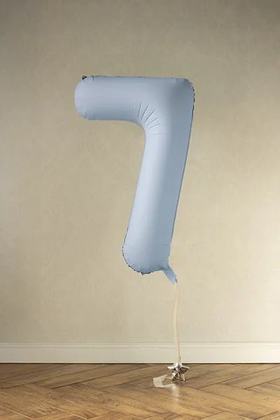 7 Jaar Cijfer Ballon Lichtblauw Mat Leeg 86cm