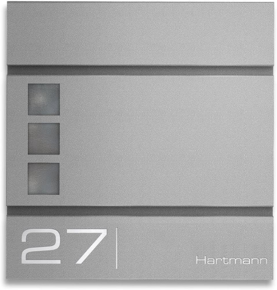 Metzler Briefkasten in Graualuminium RAL 9007 Cube - Name & Hausnummer als Lasergravur - Design Wandbriefkasten inkl. Zeitungsfach - Briefkasten mit Fenster - Größe: 37 x 37 x 10,5 cm