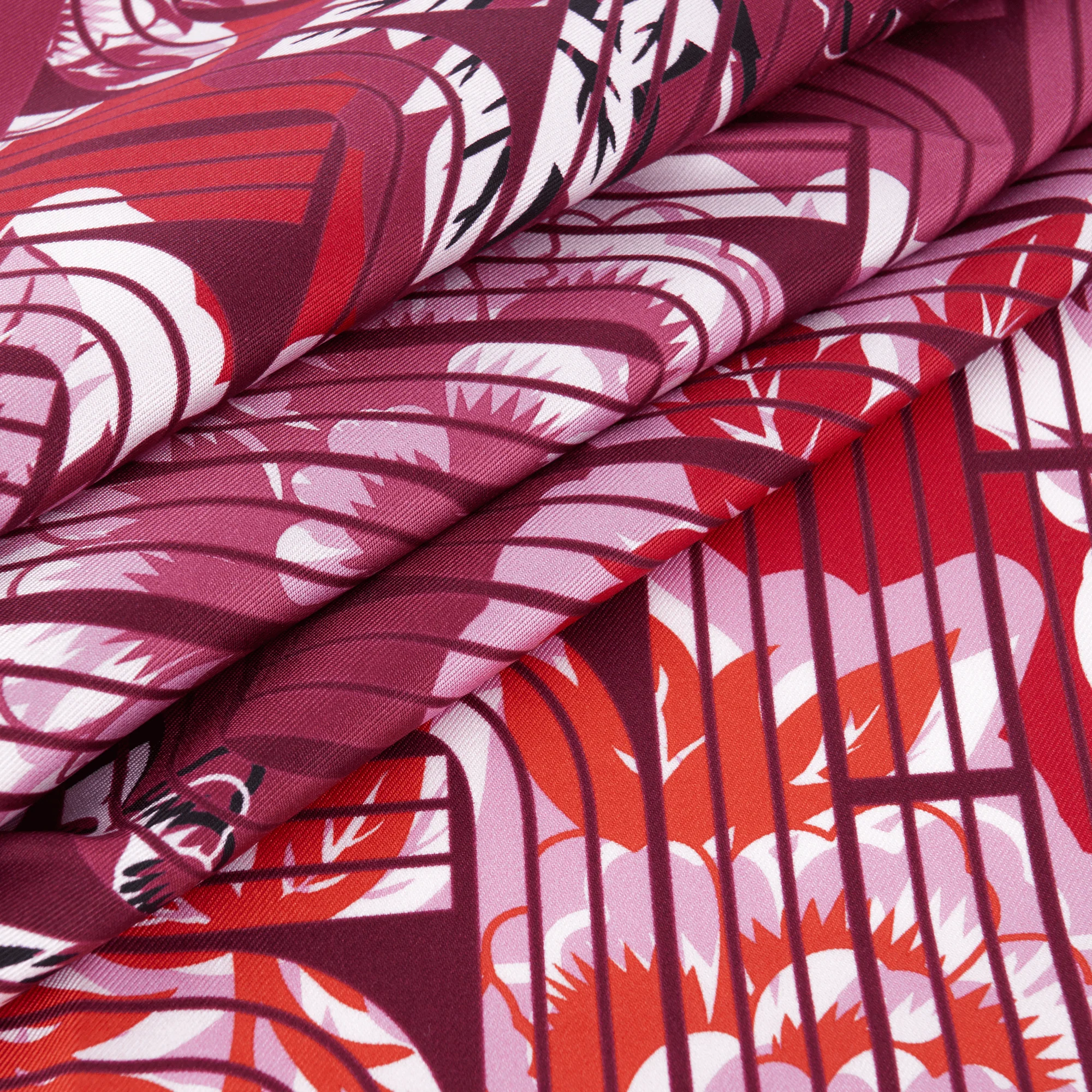 Carré 90 Motif Pivoine Optical-Multico Cerise