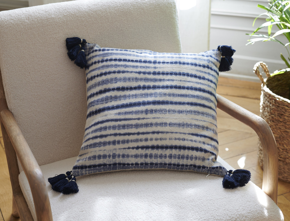 Coussin rayé-Bellattitude