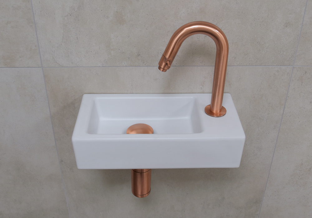 Mueller Mini Rhea 36x18x9cm fonteinset mat wit met koperen gebogen fonteinkraan rechts
