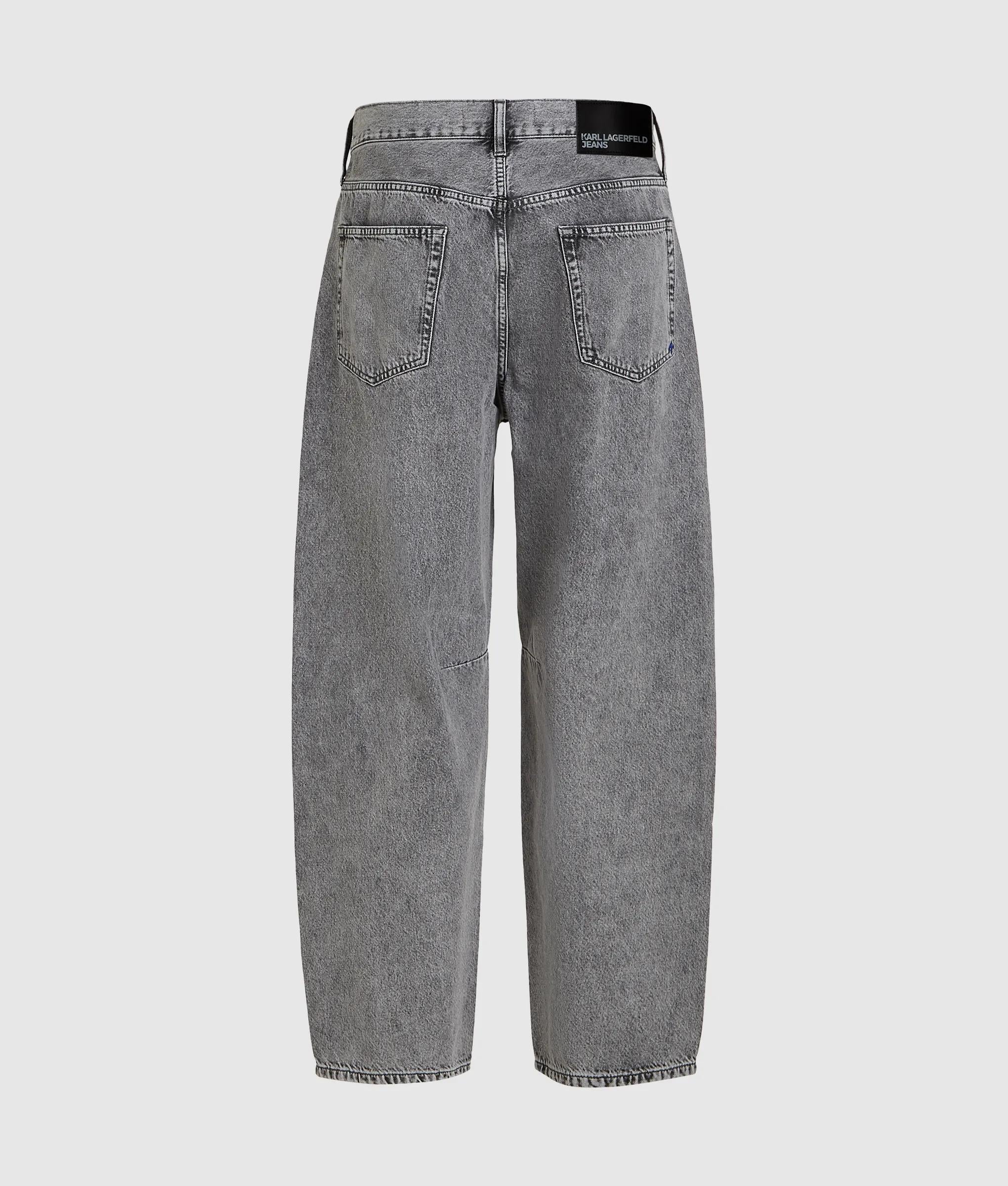 Barrel Jeans