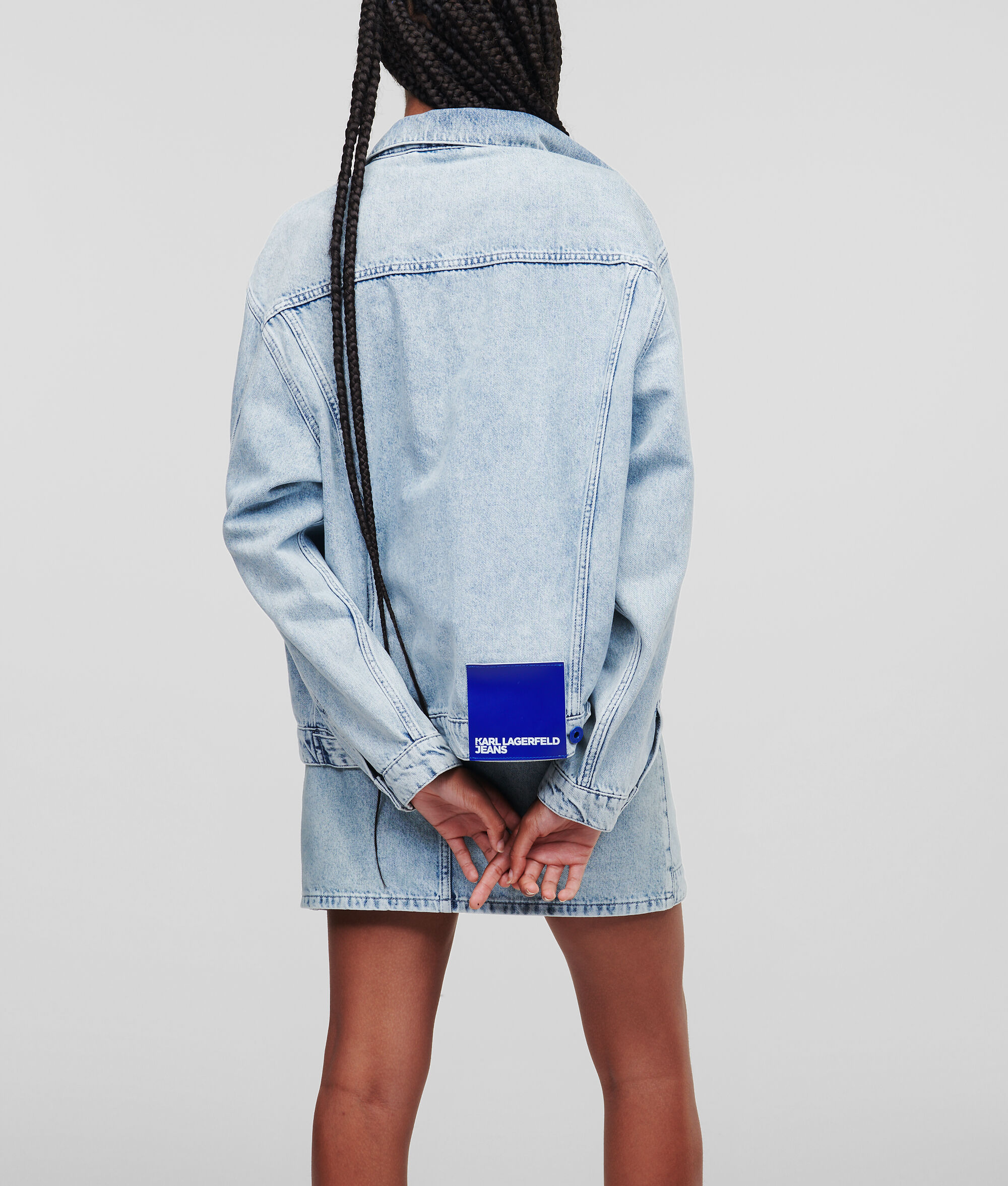 VESTE EN JEAN DÉCONTRACTÉE KLJ