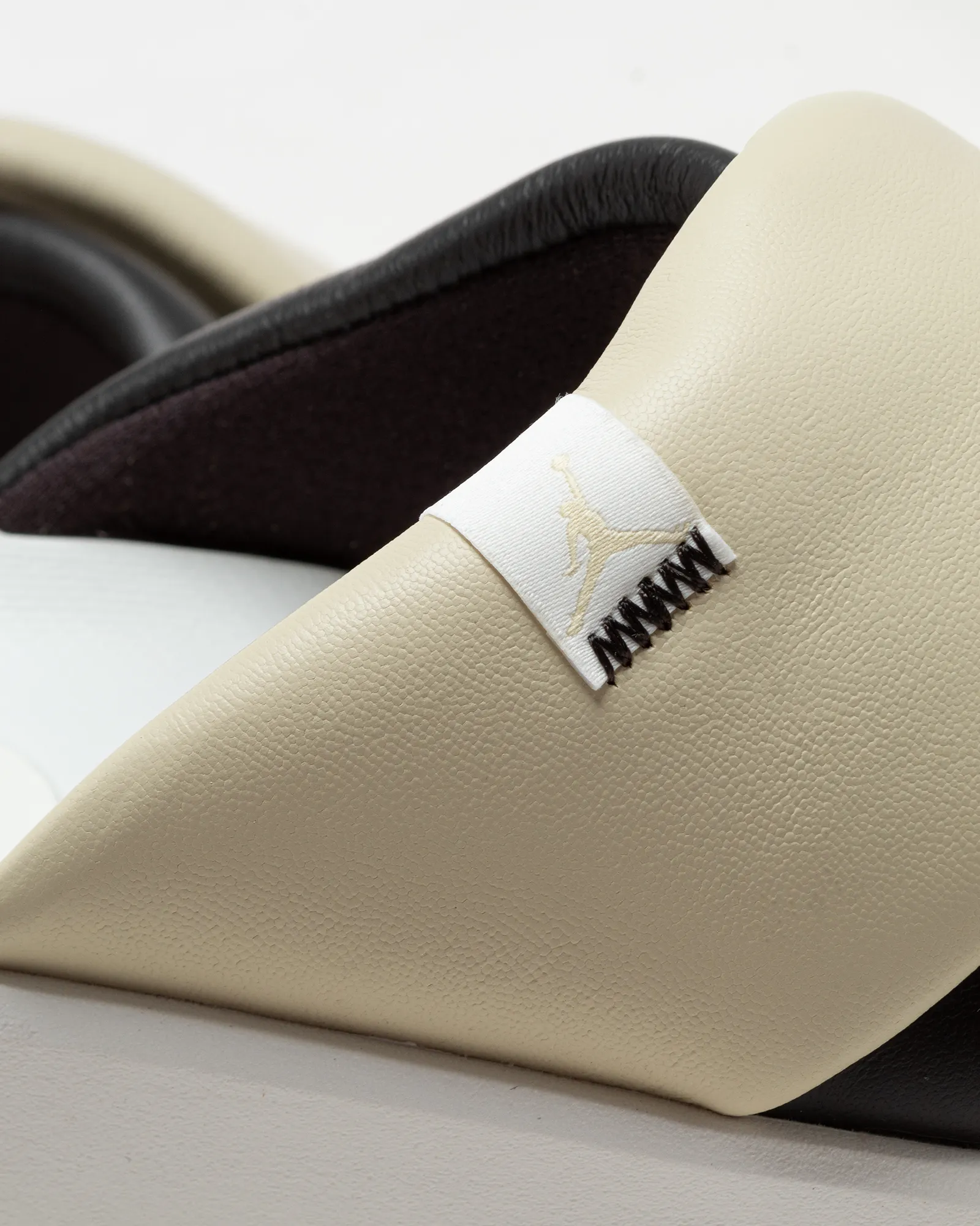 Jordan WMNS Sophia Slides